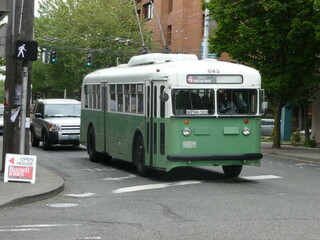 Trackless Trolley Coach 643